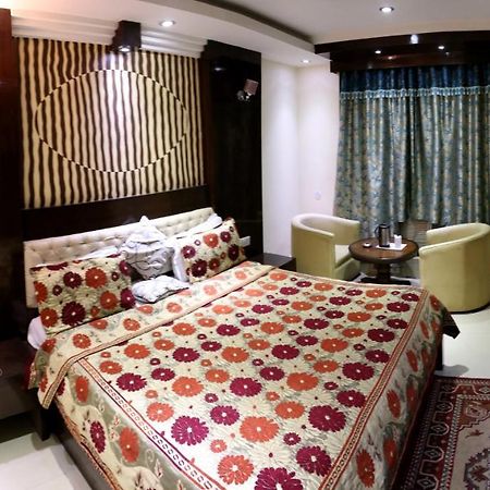 Hotel Raj Mandir Haridwar Luaran gambar
