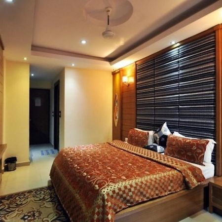Hotel Raj Mandir Haridwar Luaran gambar